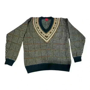 ANIMA  LATINA 100% Shetland wool V neck sweater. Size XXL